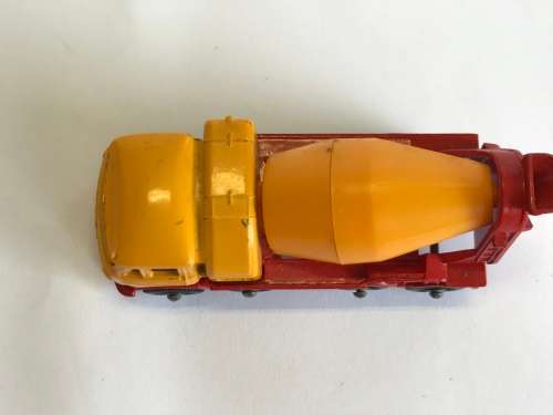 MATCHBOX #21 FODEN CONCRETE TRUCK