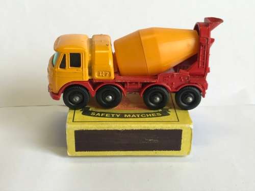MATCHBOX #21 FODEN CONCRETE TRUCK