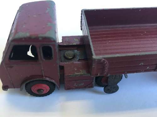 DINKY TOYS No.421 BRITISH RAILWAYS HINDLE SMART HELECS
