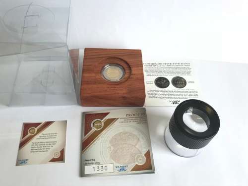 R5 GRIQUA TOWN BICENTENARY COIN with Magnifier Set