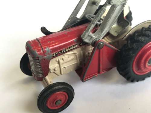 Corgi 57 Farm Massey Ferguson 65 Tractor with Fork - 1963-66