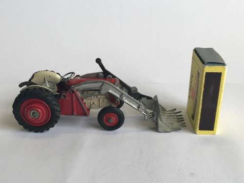 Corgi 57 Farm Massey Ferguson 65 Tractor with Fork - 1963-66