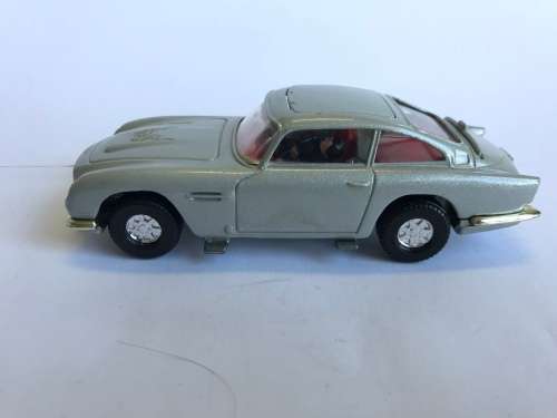 CORGI TOYS 261 JAMES BOND 007 DB5 ASTON MARTIN - SECRET AGENT CAR