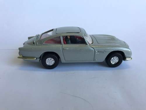CORGI TOYS 261 JAMES BOND 007 DB5 ASTON MARTIN - SECRET AGENT CAR