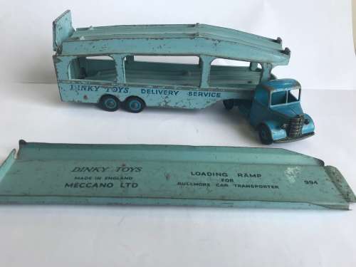 DINKY TOYS 582 PULLMORE CAR TRANSPORTER WITH RAMP