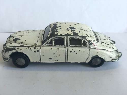 Triang Spot-On Jaguar 3.4