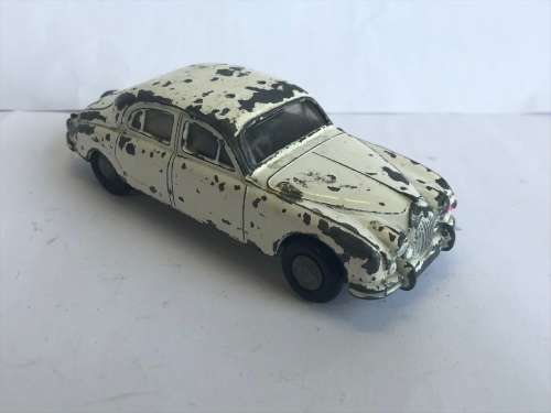 Triang Spot-On Jaguar 3.4