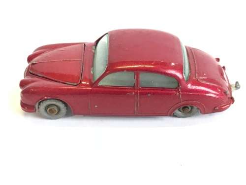 MATCHBOX MOKO LESNEY #65 RED JAGUAR SEDAN 3.4 LITRE