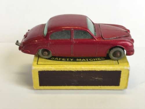 MATCHBOX MOKO LESNEY #65 RED JAGUAR SEDAN 3.4 LITRE