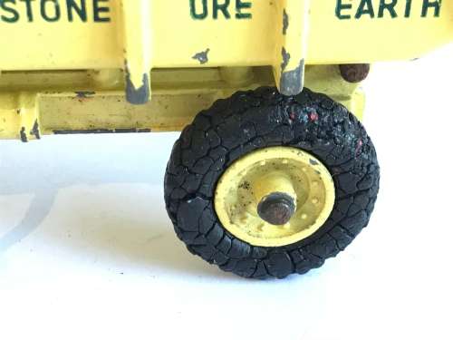 DINKY TOYS #965 Euclid Dumper Truck