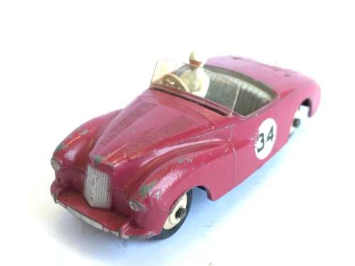 Dinky Toys #107 - Sunbeam Alpine Competition - Pink