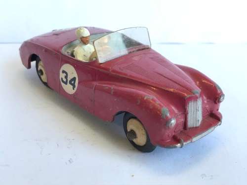 Dinky Toys #107 - Sunbeam Alpine Competition - Pink