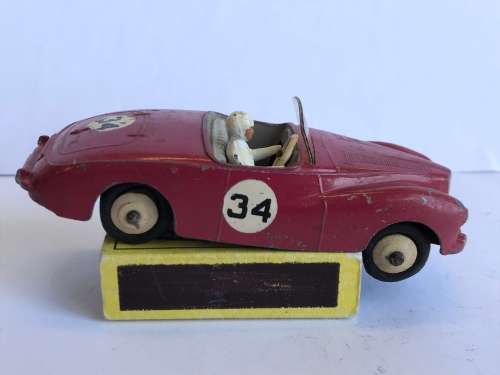 Dinky Toys #107 - Sunbeam Alpine Competition - Pink