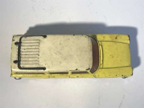 FOR CHRISTO ONLY- DINKY TOYS #193 RAMBLER CROSS COUNTRY STATION WAGON