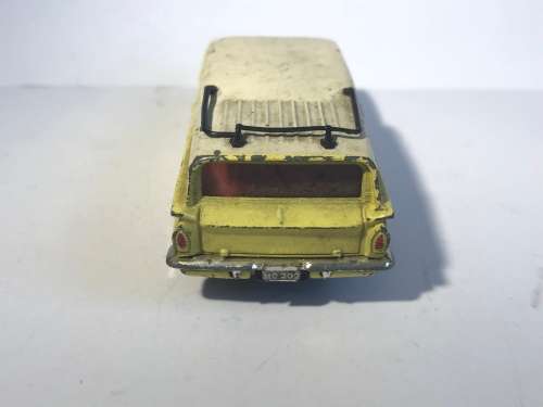 FOR CHRISTO ONLY- DINKY TOYS #193 RAMBLER CROSS COUNTRY STATION WAGON