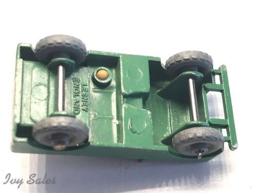 Matchbox Moko Lesney #12 Land Rover - MINT