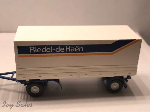 Wiking 1:87 Man Truck and Trailer