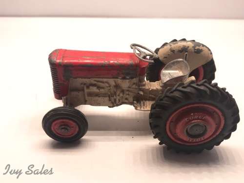 CORGI TOYS MASSEY FERGUSON TRACTOR