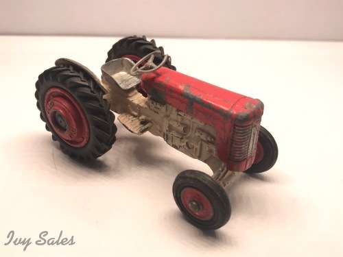 CORGI TOYS MASSEY FERGUSON TRACTOR