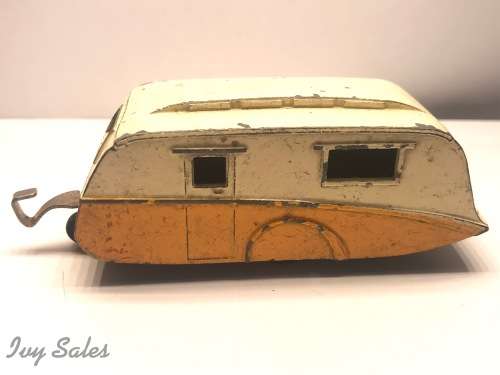 Dinky Toys #190 Caravan