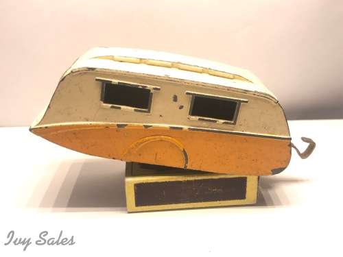 Dinky Toys #190 Caravan