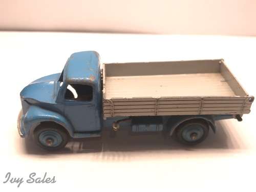 Dinky Toys #30m / 414 Dodge Dump Truck