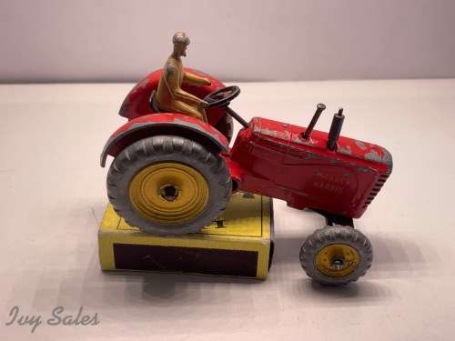Dinky Toys #27 - 300 Massey Harris Tractor