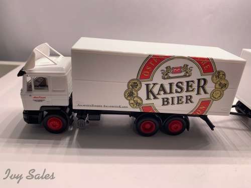 Wiking 1:87 Kaiser Bier Truck and Trailer