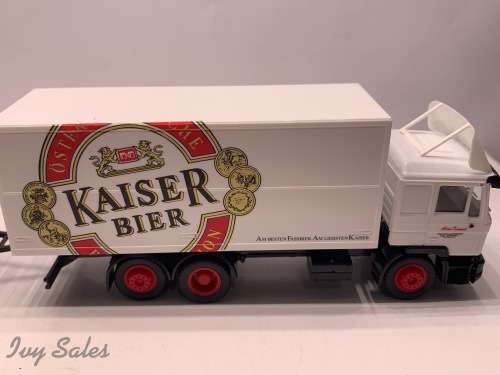 Wiking 1:87 Kaiser Bier Truck and Trailer