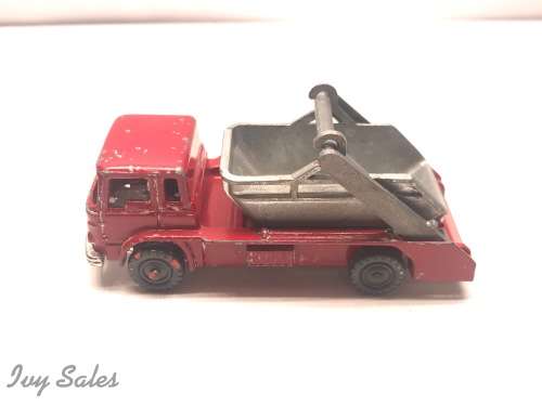 HUSKY #27 Bedford Skip Truck TK 7-Ton - RARE