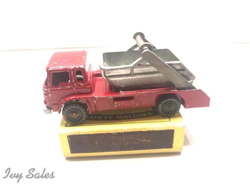 HUSKY #27 Bedford Skip Truck TK 7-Ton - RARE