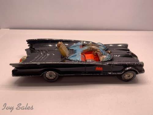 CORGI TOYS #267 BATMOBILE