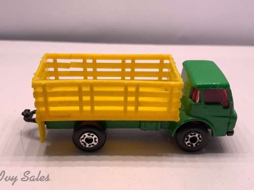 Matchbox Superfast #71 Dodge Cattle Truck