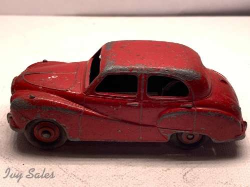 DINKY TOYS #161 Austin Somerset Saloon