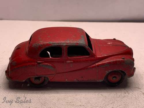 DINKY TOYS #161 Austin Somerset Saloon