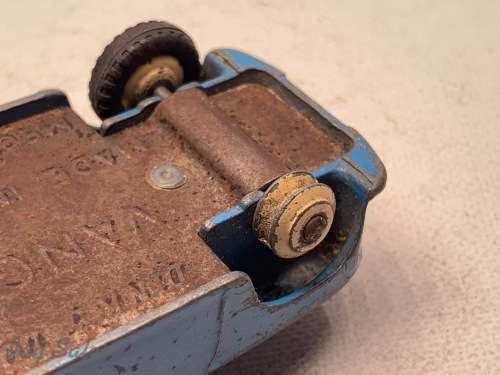 DINKY TOYS #40e Standard Vanguard