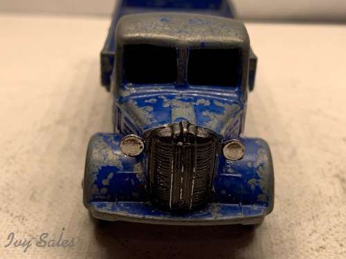 Dinky Toys #305 Austin Truck
