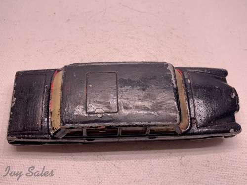 CORGI TOYS - MERCEDES BENZ 600 PULLMAN - OVERPAINTED