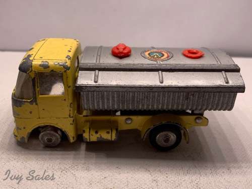CORGI TOYS #460 ERF 64G Neville Cement Wagon