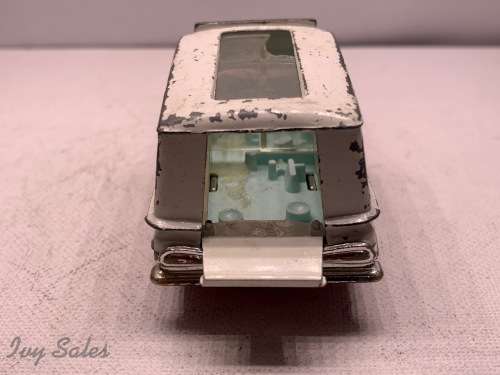 CORGI TOYS #486 CHEVROLET IMPALA KENNEL CLUB