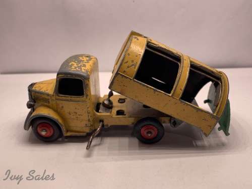 DINKY TOYS #252 Bedford Refuse Wagon