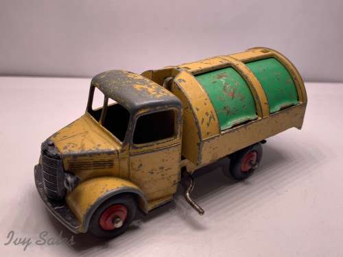 DINKY TOYS #252 Bedford Refuse Wagon