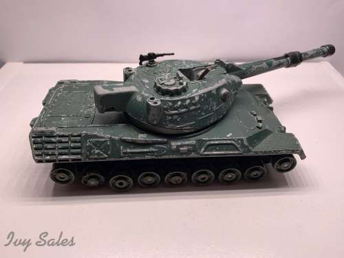 Dinky Toys Leopard Tank