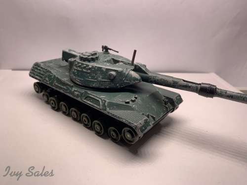 Dinky Toys Leopard Tank