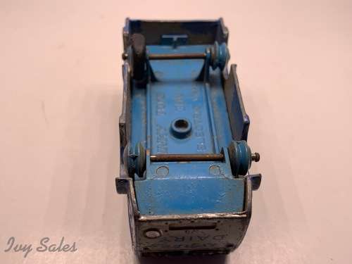 DINKY TOYS #30V - NCB ELECTRIC DAIRY VAN