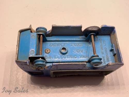 DINKY TOYS #30V - NCB ELECTRIC DAIRY VAN
