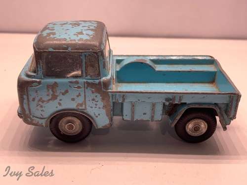 Corgi Toys #409 Forward Control Jeep FC-150