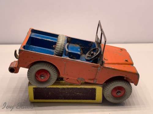 DINKY TOYS #340 Land Rover Jeep