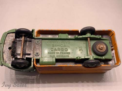 French Dinky Toys #33A Simca Cargo Van
