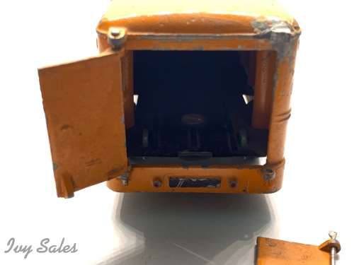 French Dinky Toys #33A Simca Cargo Van